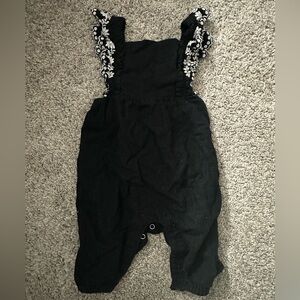 Baby girl jumpsuit/romper